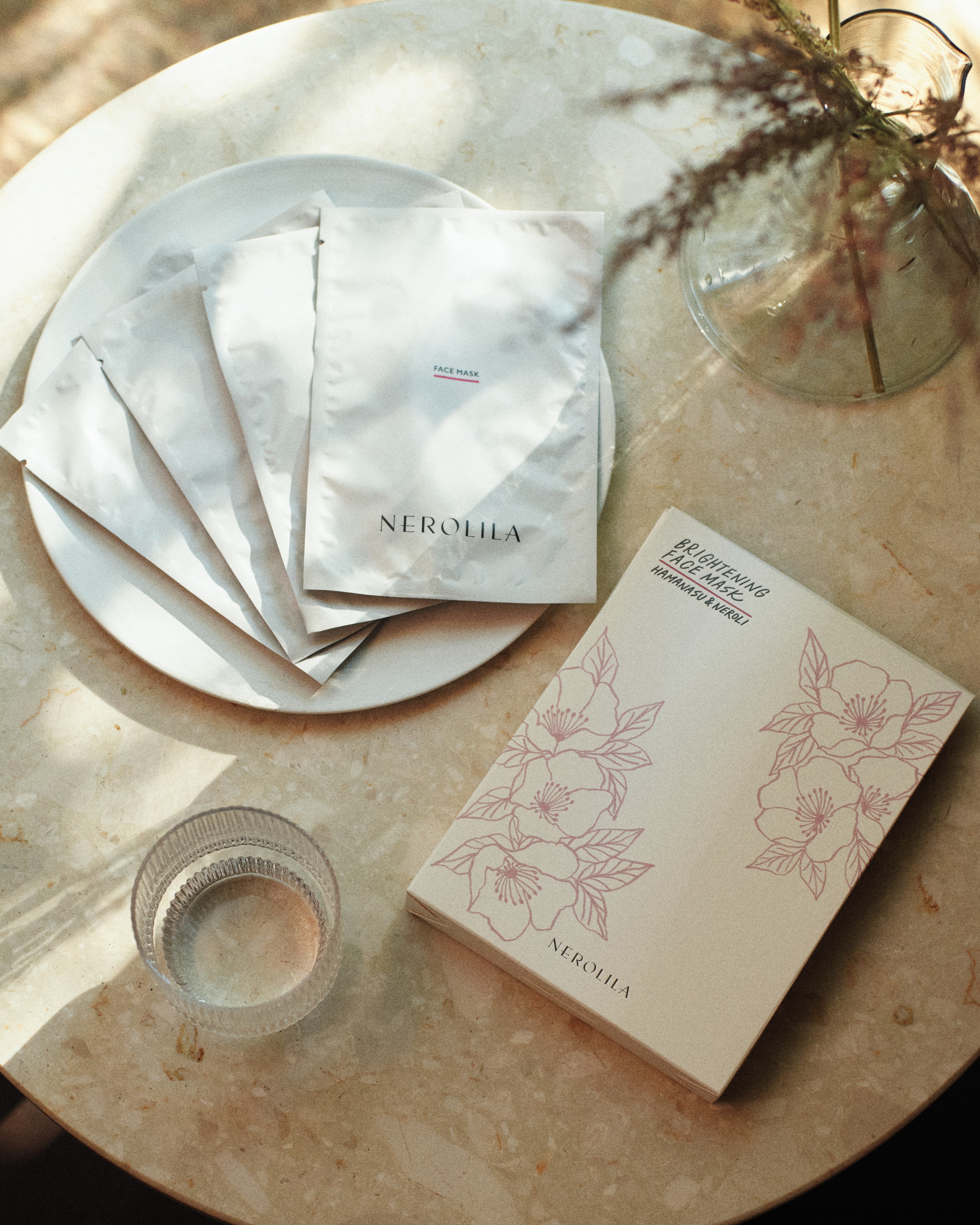 ブライトニングフェイスマスク ハマナス&ネロリ＜SHOGO SEKINE描きおろし限定BOX＞